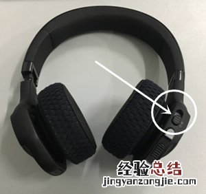 JBL UA TRAIN安德玛联名耳机怎么开关机