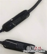 JBL T110BT耳机怎么控制音乐播放