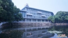 中南民族大学在哪里个城市