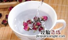 泡玫瑰花茶可以放糖吗 玫瑰花泡水可以放糖吗