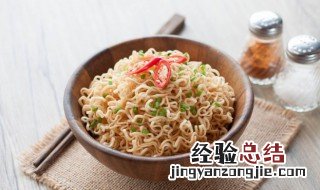 方便面过期还能吃吗面饼 方便面过期还能吃吗