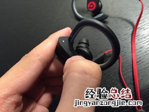 Powerbeats3耳机怎么连接安卓手机