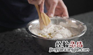 和面机面包怎么做才松软好吃 和面面包机的使用方法是什么