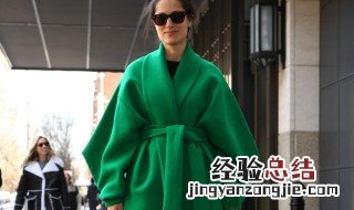 大衣粘毛处理的小妙招视频 大衣粘毛处理的小妙招