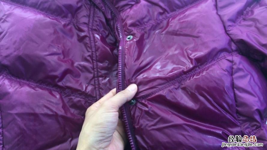 羽绒服的正确清洗方法是怎样的