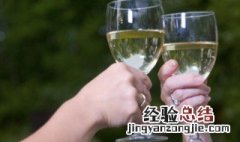 女人敬酒语简单的 酒桌 女人敬酒语简单的