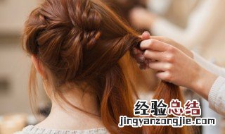 圆脸女生适合留什么发型显瘦 圆脸女生适合留什么发型显瘦显年轻