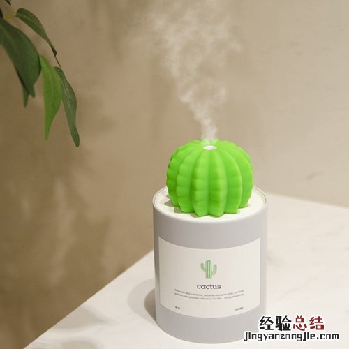 加湿器缺水亮什么灯