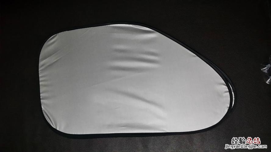 涂银遮光布有毒吗