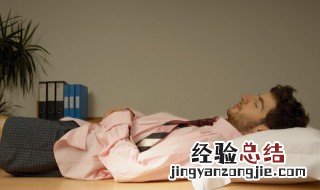 梦到飞翔 梦见飞翔有什么征兆