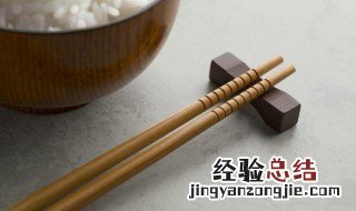 杜仲筷子第一次用怎么处理 杜仲筷子第一次使用的处理方法