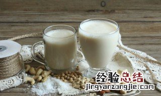盒装纯牛奶可以放微波炉加热吗 纯牛奶可以放微波炉加热吗