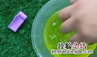 用液体胶水怎样做泥 液体胶水做泥方法详解