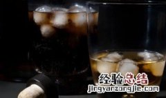 可乐含酒精吗 喝可乐含酒精吗