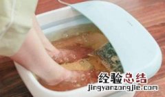 食盐泡脚的正确方法 怎样用食盐泡脚