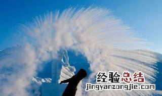 冬天结了冰的衣服边会逐渐变干是因为什么 属于什么现象