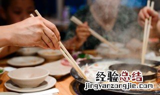 清汤火锅底料放什么 火锅汤能喝吗
