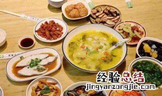 在餐馆就餐时用开水烫一下碗筷只能起到什么作用 开水烫一下碗筷的作用