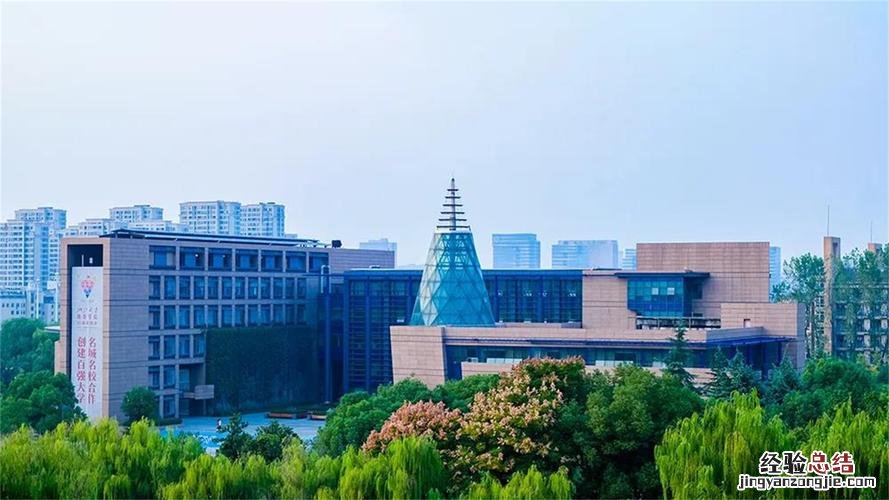 浙江大学城市学院怎么样