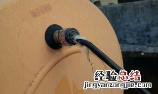 太阳能管漏水怎么修理 怎么修理太阳能管漏水