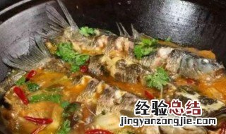 炖鱼放什么调料好吃 炖鱼放花椒大料吗