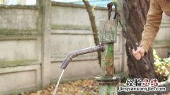 深水泵抽水不正常是什么原因