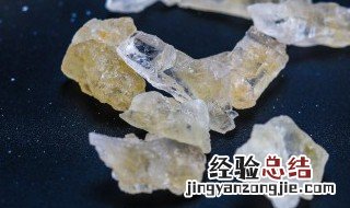 白冰糖和黄冰糖的区别 单晶白冰糖和黄冰糖的区别