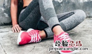 运动鞋舌总跑偏怎么解决方法 运动鞋舌总跑偏怎么解决