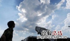 人们常用什么来进行人工降雨 人们用什么东西人工降雨