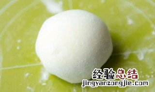 雪媚娘的皮可以留到第二天在擀吗 雪媚娘的皮可以留到第二天再擀吗