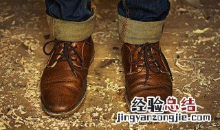 皮鞋雨天容易进水吗 哪种皮鞋适合雨天穿