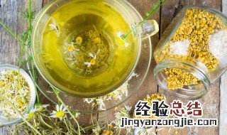 大菊花茶和小菊花茶哪个好 菊花茶大的好还是小的好