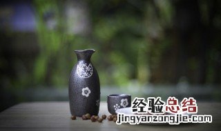 蜂蛹和什么泡酒最好 蜂蛹和什么泡酒好