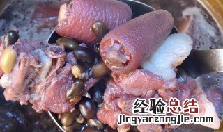 牛骨黑豆煲汤搭配什么最好 黑豆煲汤搭配什么最好