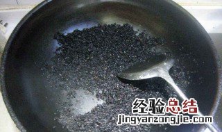 铁锅烧焦了怎么办? 铁锅烧焦发黑怎么处理