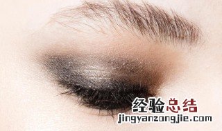 没带眼影刷怎么画眼影步骤 无名指画眼影方法介绍