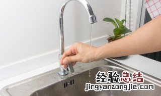 水的张力怎么解释视频 水的张力怎么解释