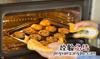 锡箔纸可以放烤箱吗微波炉 锡箔纸可以放烤箱吗