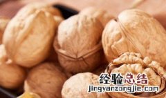 文玩核桃直接放茶壶里可以吗 古玩核桃可以泡水吗