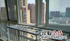 阳台封闭用什么材料好 阳台封闭用什么材料好及价格