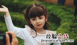 小孩拉腿长高方法 每天坚持这样做就会有显著成效