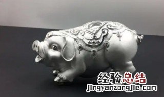 属猪的适合戴黄金吗 属猪的人可以戴金饰吗