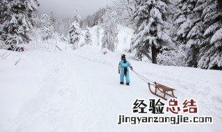 赞美冬雪的搞笑句子 赞美冬雪的搞笑句子短句