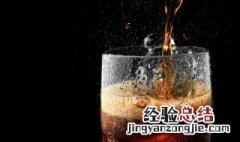 可乐放冰箱冷冻多久会爆炸 可乐放冰箱冷冻会爆炸吗