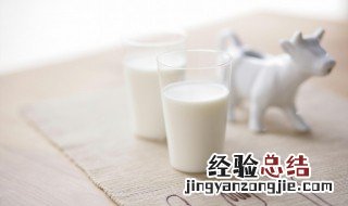 鲜牛奶结块但没变味怎么回事 鲜牛奶结块了没怪味