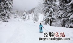 雪景发朋友圈配的短句子 雪景适合发朋友圈的句子