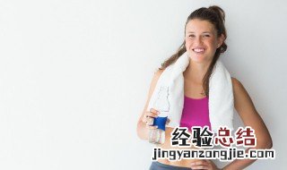 毛巾用久了发黄发硬怎么处理 毛巾黄了用什么东西可以洗白