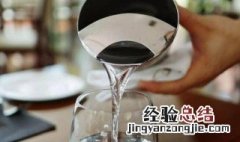 乳果糖一次30ml一天喝几次 乳果糖可以兑水喝吗