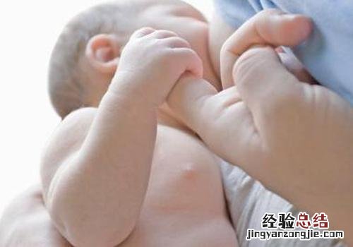 宝宝母乳几个月最好 婴儿喝几个月的母乳才是最好的