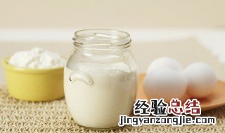 低脂牛奶什么意思 全脂牛奶和低脂牛奶哪个好
